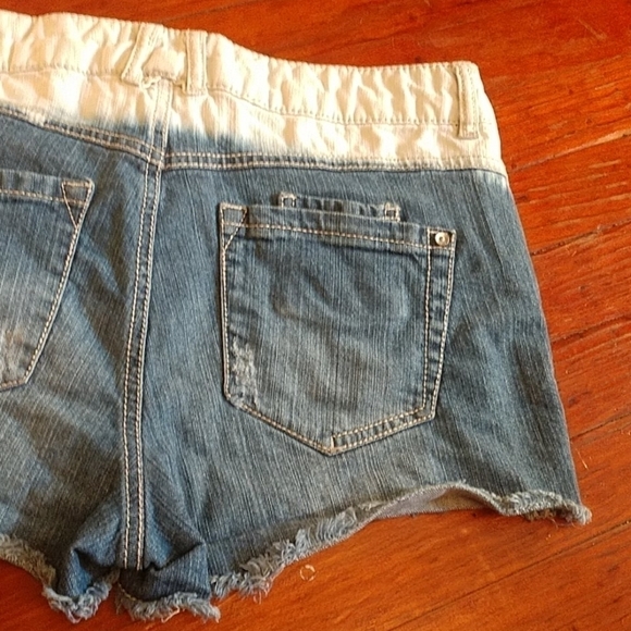 Jolt Bleach Dye Jean Shorts SZ 9 - Picture 6 of 8